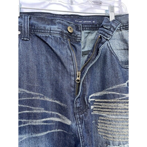 Parish Nation Men’s Patched Embroidered Distressed Jeans Size 40x35 - Picture 5 of 14